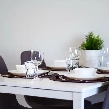 2ndhomes Iso Roobertinkatu Apartamento